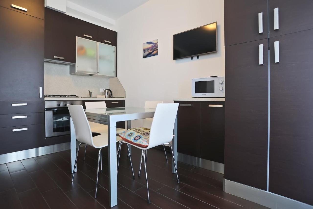 Casa Vacanze Aurora Centro Rimini Dış mekan fotoğraf